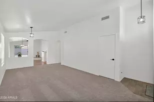 10215 E Kiva Ave, Mesa, AZ 85209 - Photo 10