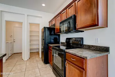 9928 W Chipman Road, Tolleson, AZ 85353 - Photo 12