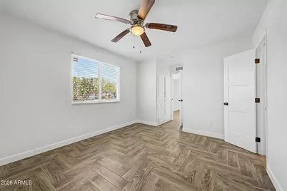 6521 W Turney Avenue, Phoenix, AZ 85033 - Photo 22