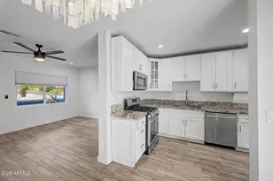 3026 N 27th St, Phoenix, AZ 85016 - Photo 10