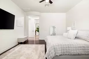 9260 E Desert Village Dr, Scottsdale, AZ 85255 - Photo 16