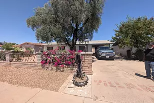 12544 W Cottonwood St, Surprise, AZ 85378 - Photo 10