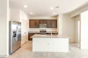 42985 W Vincent Dr, Maricopa, AZ 85138 - Photo 2