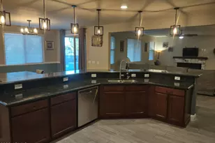 15659 N 184th Ln, Surprise, AZ 85388 - Photo 14