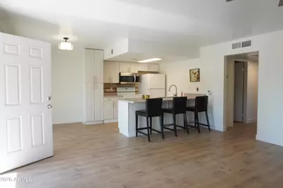 8558 E Portland Street, Scottsdale, AZ 85257 - Photo 4