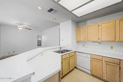 1017 E Maryland Avenue #118, Phoenix, AZ 85014 - Photo 14