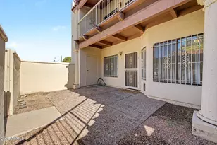 1017 E Maryland Ave, Phoenix, AZ 85014 - Photo 2