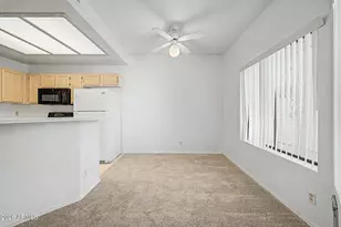 1017 E Maryland Ave, Phoenix, AZ 85014 - Photo 8