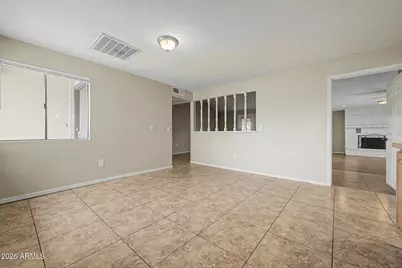 5641 W Vogel Avenue, Glendale, AZ 85302 - Photo 12