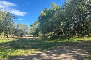 972 E Armetta Dr, Camp Verde, AZ 86322 - Photo 2