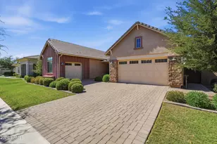 3646 E Pinto Dr, Gilbert, AZ 85296 - Photo 2