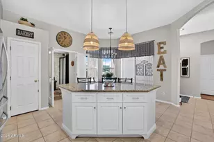 2242 E Victor Rd, Gilbert, AZ 85296 - Photo 10