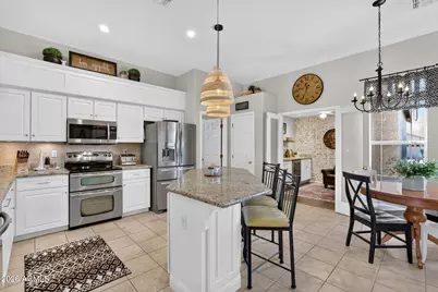 2242 E Victor Road, Gilbert, AZ 85296 - Photo 8