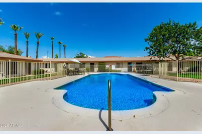 8241 N Central Avenue #18, Phoenix, AZ 85020 - Photo 26