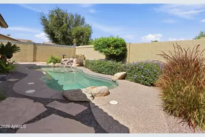 14332 W Mitchell Drive, Goodyear, AZ 85338 - Photo 4