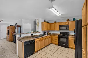 43697 W Elm Dr, Maricopa, AZ 85138 - Photo 8