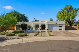 10678 E Gold Dust Ave, Scottsdale, AZ 85258 - Photo 1