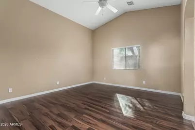 2513 W Novak Way, Phoenix, AZ 85041 - Photo 12