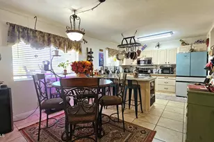 1645 Plaza Ayala, Sierra Vista, AZ 85635 - Photo 10