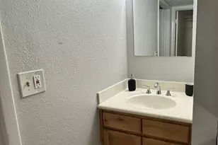 1736 E Brill St, Phoenix, AZ 85006 - Photo 16