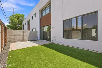 2740 E Roma Avenue, Phoenix, AZ 85016 - Photo 16