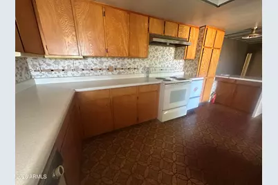 18127 S Tawny Lane, Peeples Valley, AZ 86332 - Photo 6