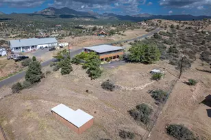 18127 S Tawny Ln, Peeples Valley, AZ 86332 - Photo 38