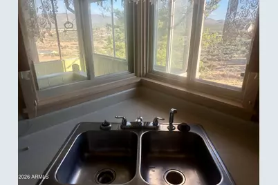 18127 S Tawny Lane, Peeples Valley, AZ 86332 - Photo 8