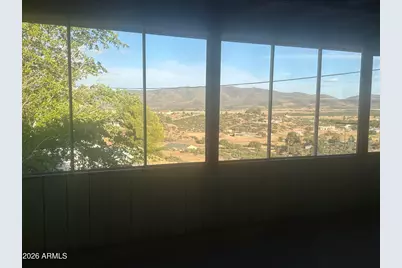 18127 S Tawny Lane, Peeples Valley, AZ 86332 - Photo 4