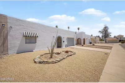 2075 E Cairo Drive, Tempe, AZ 85282 - Photo 2