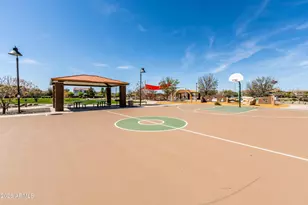 3889 E Chestnut Ln, Gilbert, AZ 85298 - Photo 104