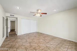 2073 E Cairo Dr, Tempe, AZ 85282 - Photo 14