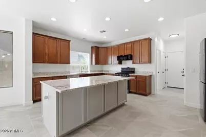 17881 W Larkspur Drive, Surprise, AZ 85388 - Photo 16