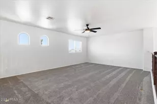 17881 W Larkspur Dr, Surprise, AZ 85388 - Photo 24