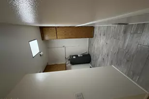 9203 N 63rd Dr, Glendale, AZ 85302 - Photo 6