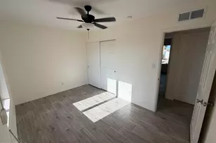 9203 N 63rd Dr, Glendale, AZ 85302 - Photo 28