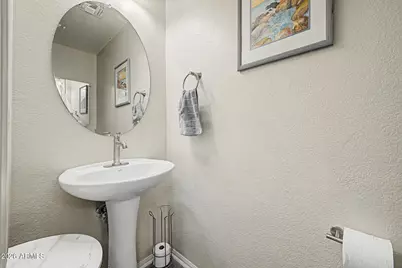 2532 W Straight Arrow Lane, Phoenix, AZ 85085 - Photo 14