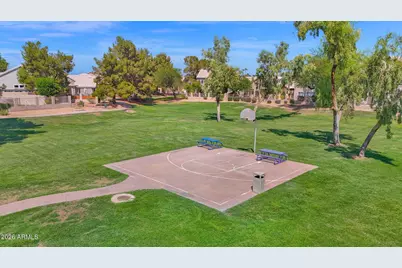 138 W El Freda Road, Tempe, AZ 85284 - Photo 36