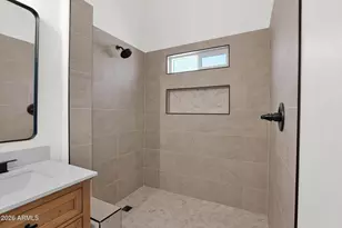 138 W El Freda Rd, Tempe, AZ 85284 - Photo 6