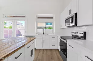 138 W El Freda Rd, Tempe, AZ 85284 - Photo 14