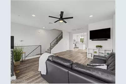 2090 S Dorsey Lane #1030, Tempe, AZ 85282 - Photo 4