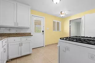 6308 N 13th Pl, Phoenix, AZ 85014 - Photo 14