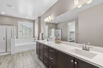 24009 N 168th Lane, Surprise, AZ 85387 - Photo 18