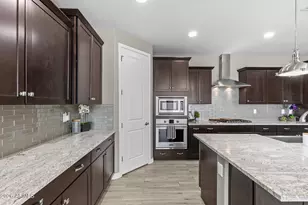 24009 N 168th Ln, Surprise, AZ 85387 - Photo 36