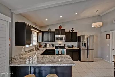 9164 W Ludlow Drive, Peoria, AZ 85381 - Photo 4