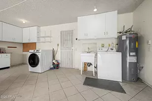 11033 W Bluefield Ct, Sun City, AZ 85351 - Photo 18