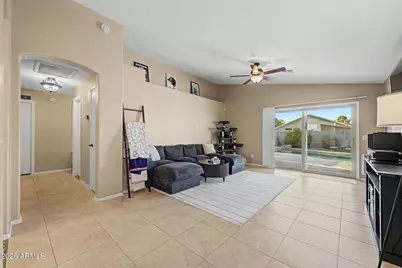 1044 W Heather Avenue, Gilbert, AZ 85233 - Photo 4