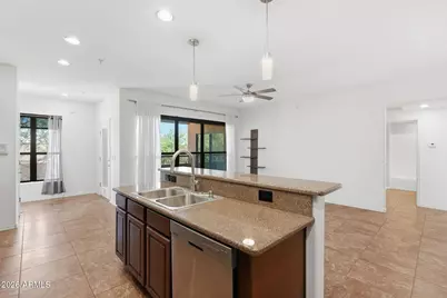 20660 N 40th Street #2096, Phoenix, AZ 85050 - Photo 6