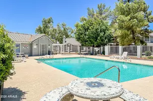 860 N McQueen Rd, Chandler, AZ 85225 - Photo 8