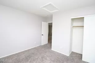 860 N McQueen Rd, Chandler, AZ 85225 - Photo 10